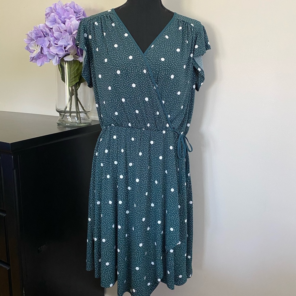 NWT Women’s Maurices Flutter Sleeve Wrap Dress